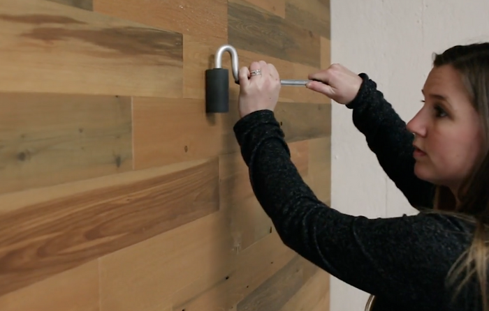 peel and stick wood panels