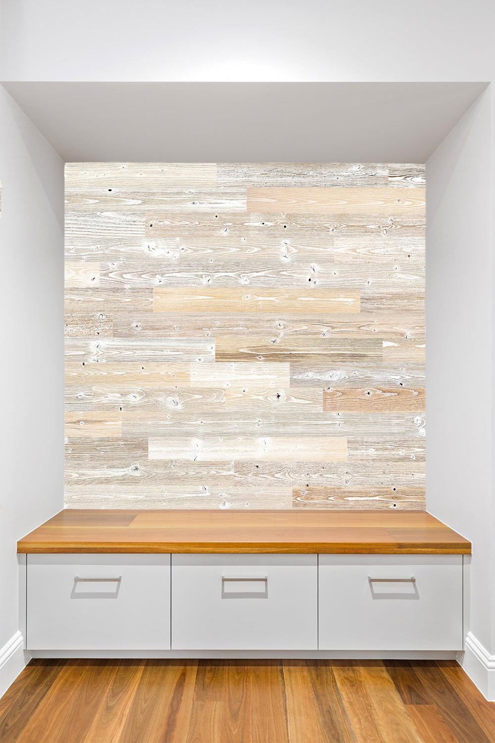 Barnwood in Whitewash