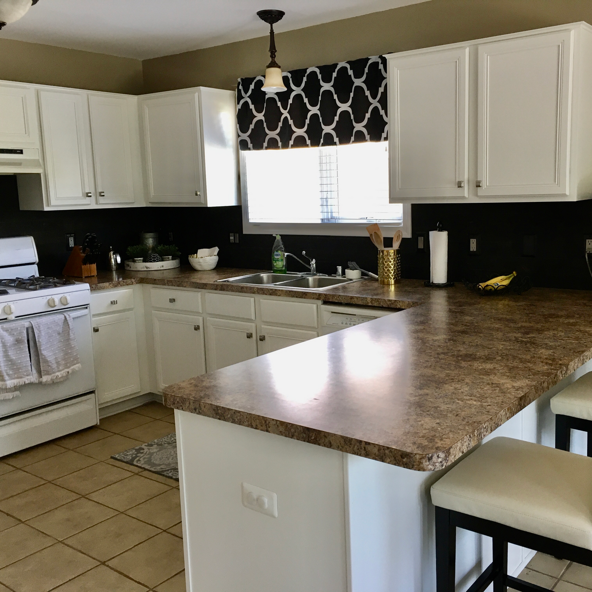 Reclaimed Wood in Black Ice